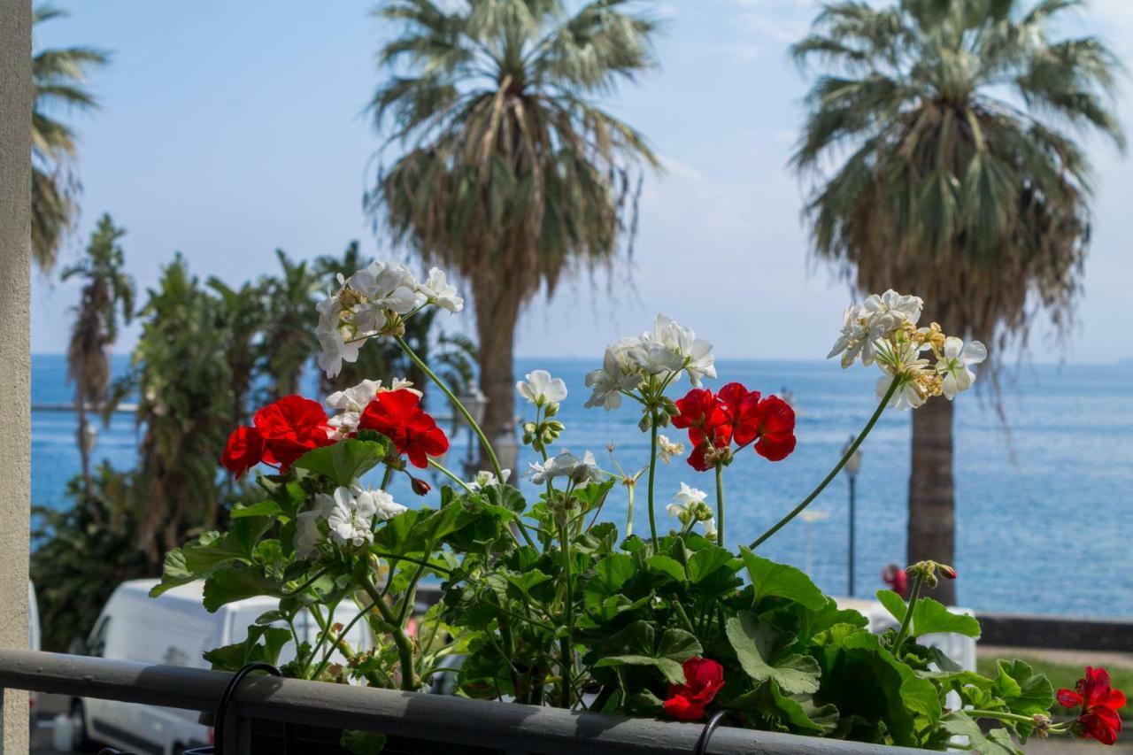 הוילה מילאצו Casa Marina מראה חיצוני תמונה