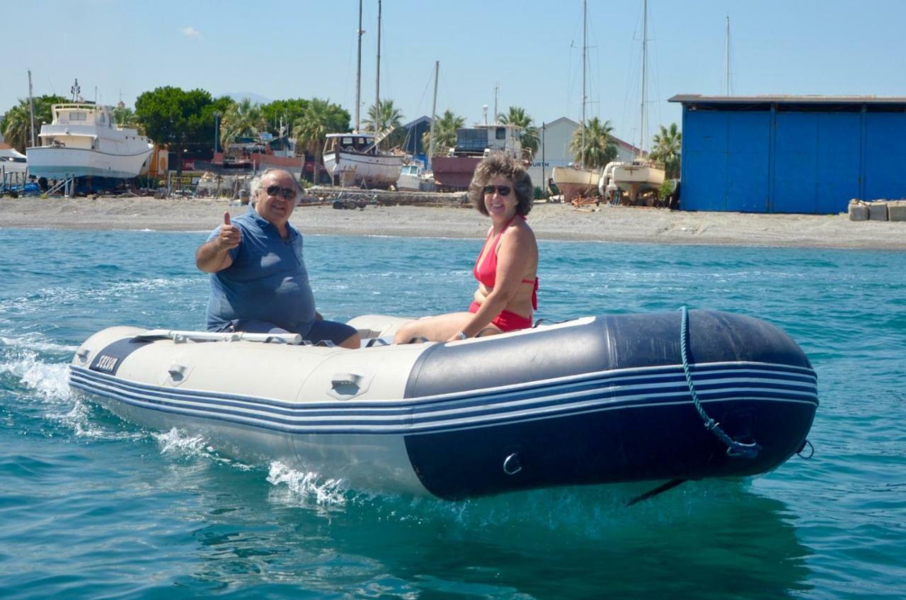 הוילה מילאצו Casa Marina מראה חיצוני תמונה